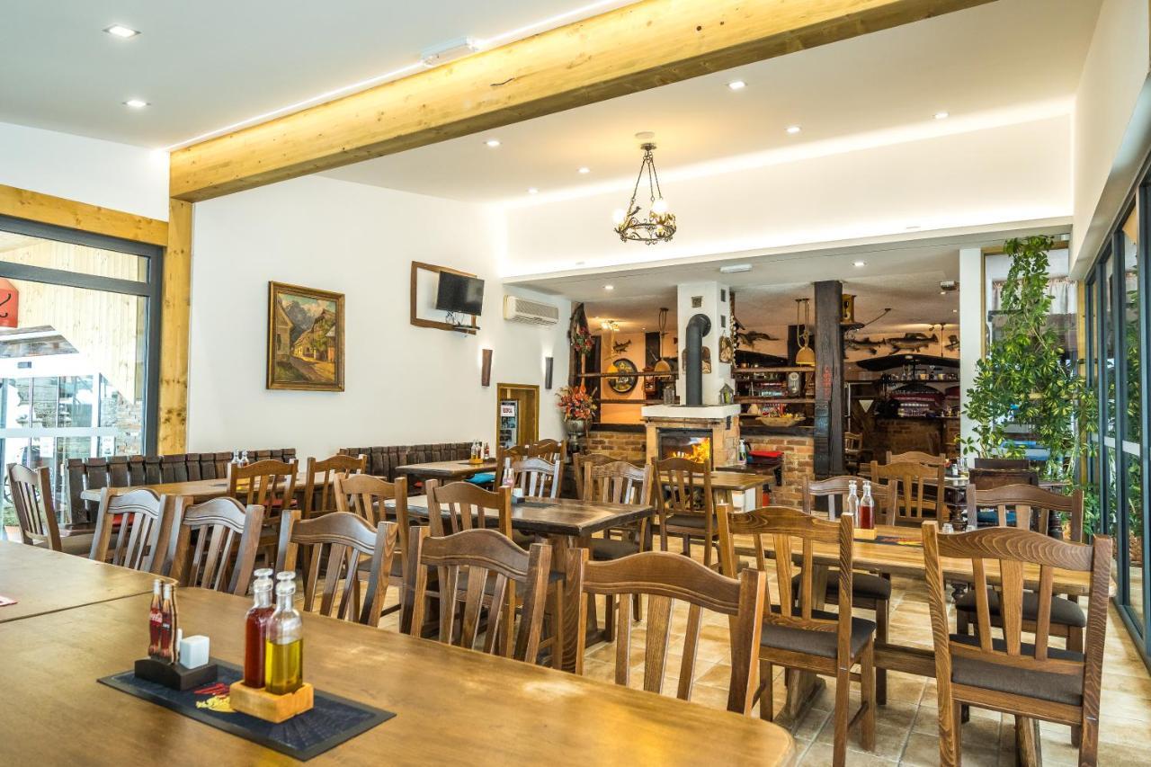 Hotel Center Bohinjsko Jezero ภายนอก รูปภาพ