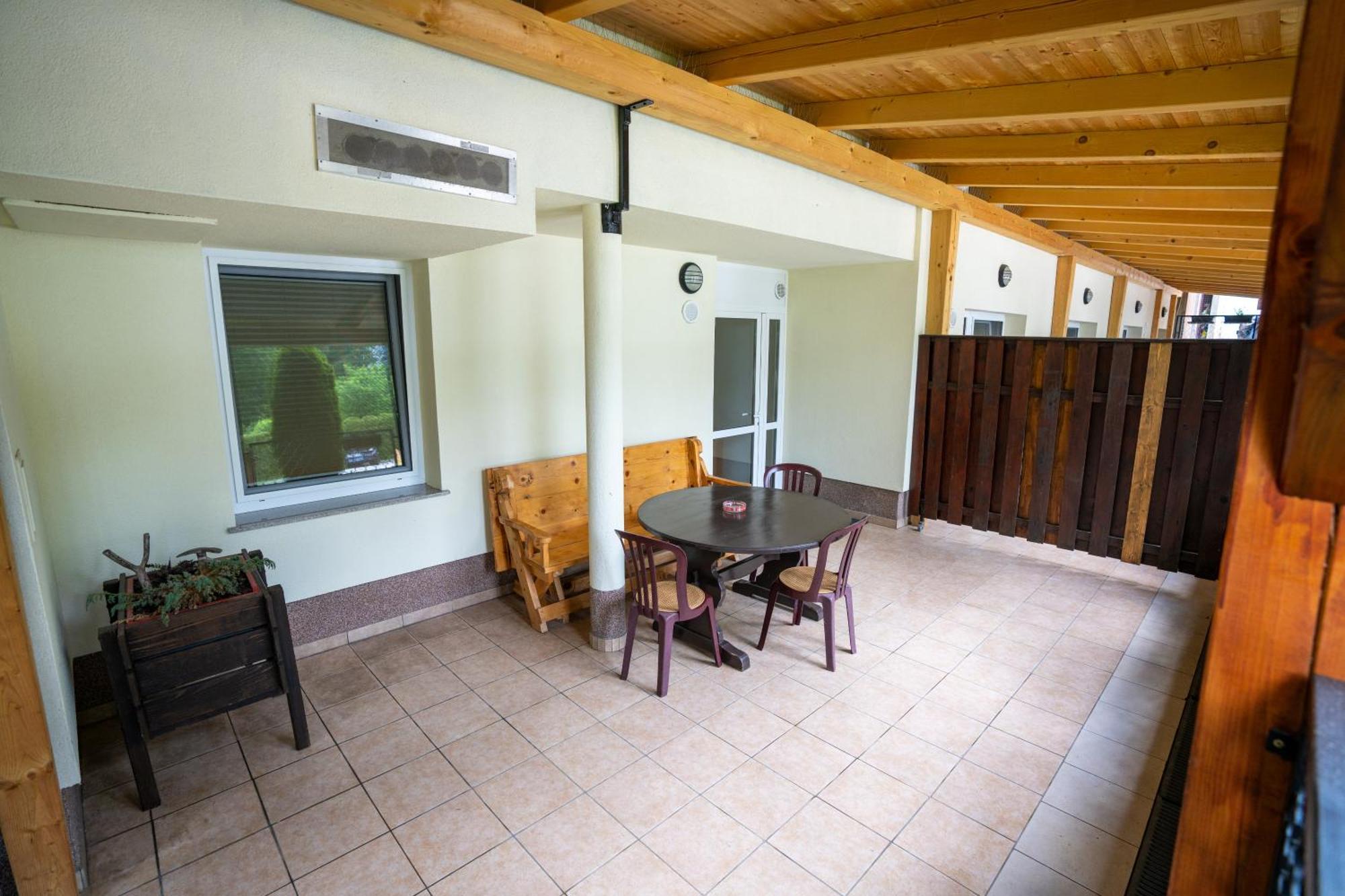 Hotel Center Bohinjsko Jezero ภายนอก รูปภาพ