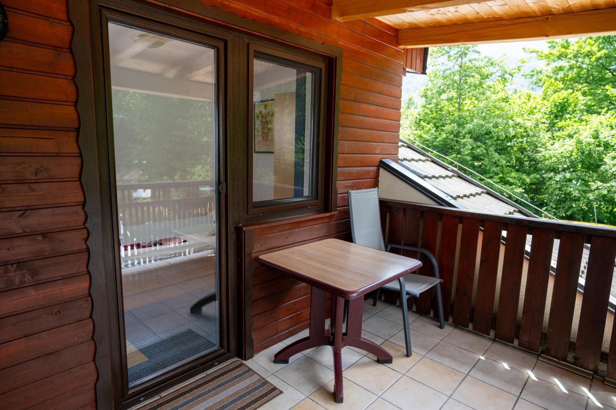 Hotel Center Bohinjsko Jezero ภายนอก รูปภาพ